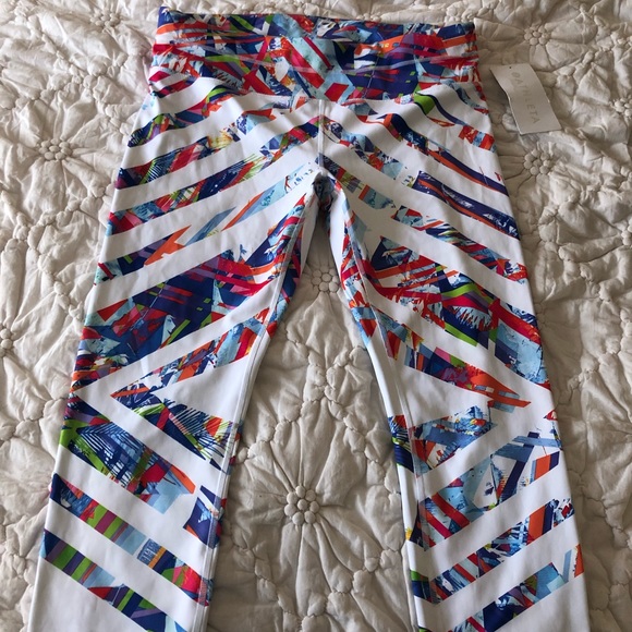 Athleta sonar Capri - Picture 1 of 5